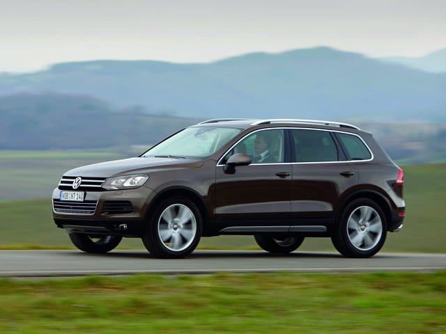 Volkswagen Touareg II 2010 - 2014 запчасти
